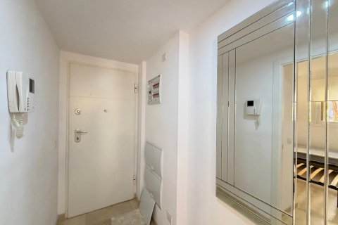 Продажа квартиры в Пунта Прима, Аликанте, Испания 3 спальни, 102м2 №166105 - фото 3