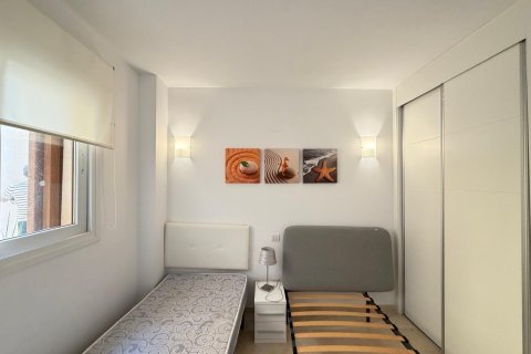 Продажа квартиры в Пунта Прима, Аликанте, Испания 3 спальни, 102м2 №166105 - фото 7