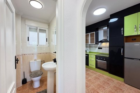 House for sale in Alicante, Spain 3 bedrooms, 75 sq.m. No. 166106 - photo 20