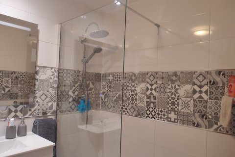 Apartamento en venta en Murcia, España 2 dormitorios, No. 190027 - foto 28