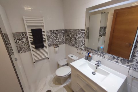 Apartamento en venta en Murcia, España 2 dormitorios, No. 190027 - foto 30
