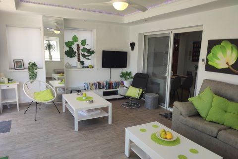Apartamento en venta en Murcia, España 2 dormitorios, No. 190027 - foto 2