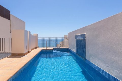 Duplex for sale Estepona, Malaga, Spain 2 bedrooms, 126 sq.m. No. 107981 - photo 2