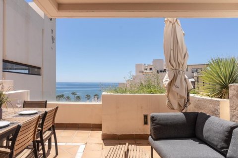 Duplex for sale Estepona, Malaga, Spain 2 bedrooms, 126 sq.m. No. 107981 - photo 4