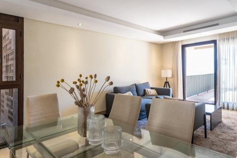 Duplex for sale Estepona, Malaga, Spain 2 bedrooms, 126 sq.m. No. 107981 - photo 9