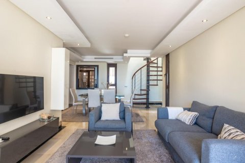Duplex for sale Estepona, Malaga, Spain 2 bedrooms, 126 sq.m. No. 107981 - photo 8