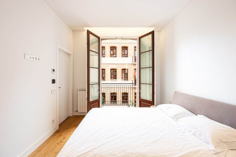 Huoneisto vuokrattavana Barcelona, Espanja, 2 makuuhuonetta, 114 m2 No. 192858 - kuva 14