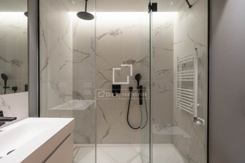 Huoneisto vuokrattavana Barcelona, Espanja, 2 makuuhuonetta, 114 m2 No. 192858 - kuva 16