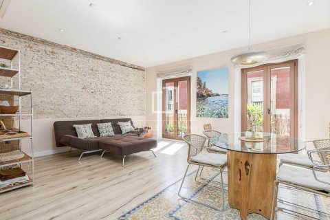Huoneisto Barcelona, Espanja 2 makuuhuonetta, 87 m2 No. 192859
