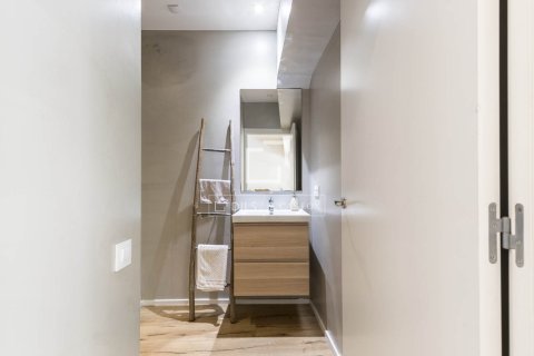Huoneisto vuokrattavana Barcelona, Espanja, 2 makuuhuonetta, 87 m2 No. 192859 - kuva 17