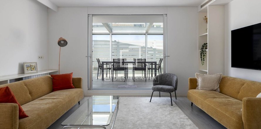 Kattohuoneisto Barcelona, Espanja 3 makuuhuonetta, 109 m2 No. 192853
