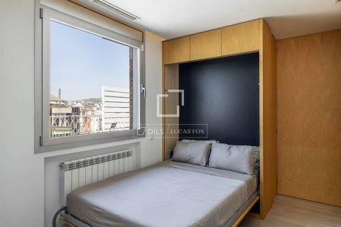 Kattohuoneisto vuokrattavana Barcelona, Espanja, 3 makuuhuonetta, 109 m2 No. 192853 - kuva 24