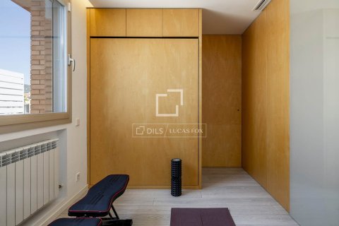Kattohuoneisto vuokrattavana Barcelona, Espanja, 3 makuuhuonetta, 109 m2 No. 192853 - kuva 23