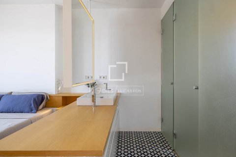 Kattohuoneisto vuokrattavana Barcelona, Espanja, 3 makuuhuonetta, 109 m2 No. 192853 - kuva 19
