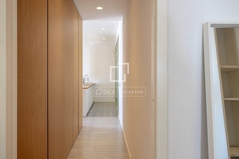 Kattohuoneisto vuokrattavana Barcelona, Espanja, 3 makuuhuonetta, 109 m2 No. 192853 - kuva 17