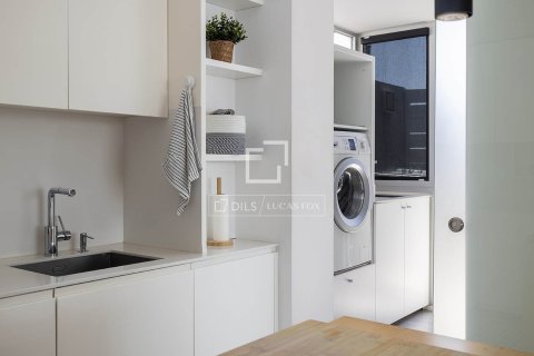 Kattohuoneisto vuokrattavana Barcelona, Espanja, 3 makuuhuonetta, 109 m2 No. 192853 - kuva 7
