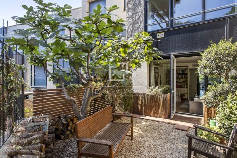 Huvila vuokrattavana Barcelona, Espanja, 5 makuuhuonetta, 365 m2 No. 192856 - kuva 17