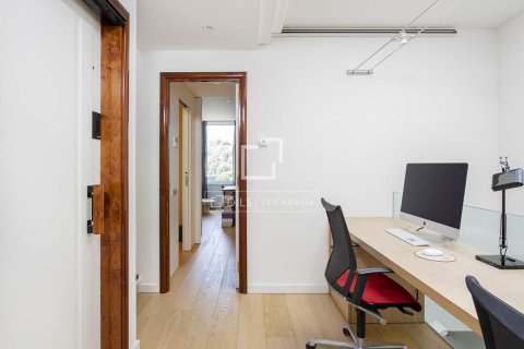 Huvila vuokrattavana Barcelona, Espanja, 5 makuuhuonetta, 365 m2 No. 192856 - kuva 21