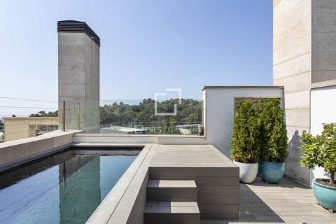 Huvila vuokrattavana Barcelona, Espanja, 5 makuuhuonetta, 365 m2 No. 192856 - kuva 2