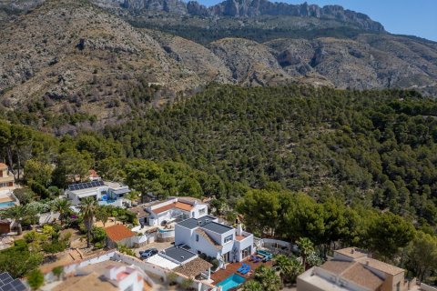 Villa for sale in Altea, Alicante, Spain 3 bedrooms, 198 sq.m. No. 180022 - photo 23