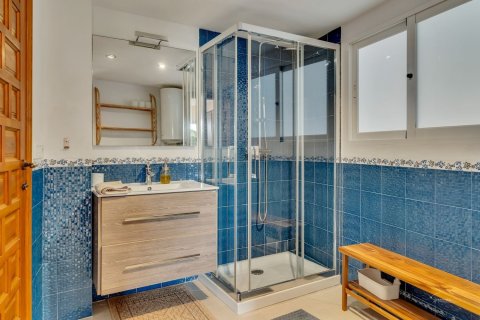 Villa for sale in Altea, Alicante, Spain 3 bedrooms, 198 sq.m. No. 180022 - photo 30