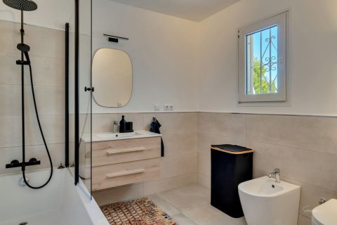 Villa for sale in Altea, Alicante, Spain 3 bedrooms, 198 sq.m. No. 180022 - photo 17