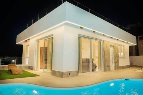 Villa for sale Ciudad Quesada, Alicante, Spain 3 bedrooms, 189 sq.m. No. 111473 - photo 1
