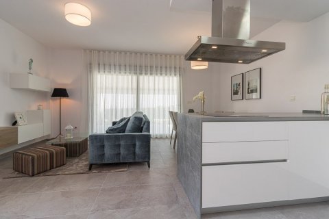 Bungalow for sale Torrevieja, Alicante, Spain 2 bedrooms, 74 sq.m. No. 111480 - photo 23