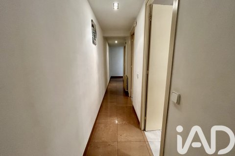 Lägenhet till salu i Martorell, Barcelona, Spanien 4 sovrum, 140 kvm. Nr. 194426 - foto 20