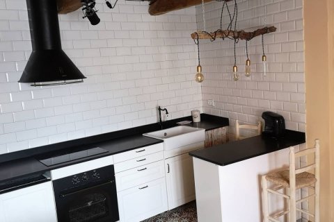 Hotelli myytävänä Leon, Espanja, 6 makuuhuonetta, 358 m2 No. 194427 - kuva 7