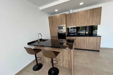 Villa à vendre à Benissa, Alicante, Espagne, 3 chambres, 202 m2 No. 167946 - photo 6