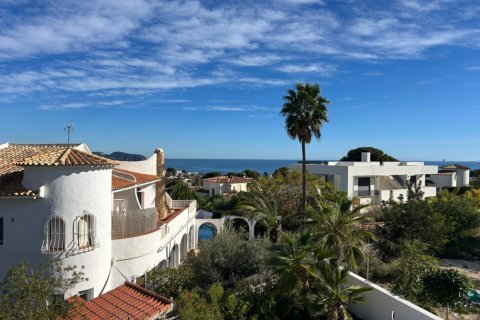 Villa à vendre à Benissa, Alicante, Espagne, 3 chambres, 202 m2 No. 167946 - photo 3
