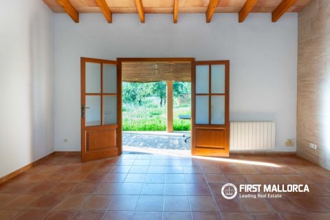 Finca for sale in Santa Maria Del Cami, Mallorca, Spain 3 bedrooms, 180 sq.m. No. 167951 - photo 13