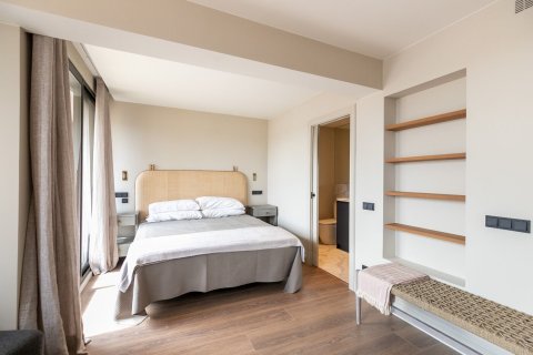 Apartment à vendre à Barcelona, Espagne, 2 chambres, No. 140976 - photo 16