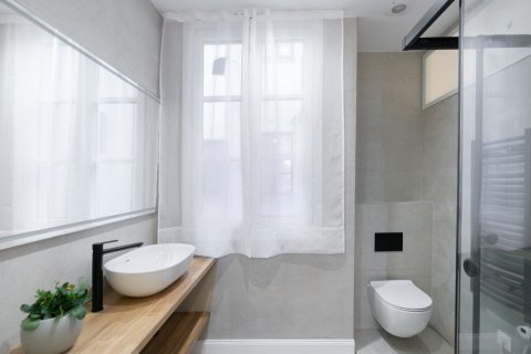 Lägenhet till salu i Barcelona, Spanien 3 sovrum, Nr. 140975 - foto 21