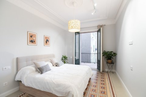 Lägenhet till salu i Barcelona, Spanien 3 sovrum, Nr. 140975 - foto 14