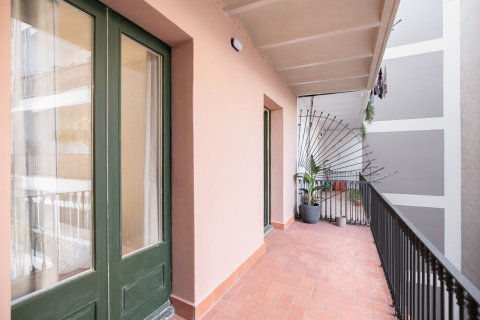 Lägenhet till salu i Barcelona, Spanien 3 sovrum, Nr. 140975 - foto 27