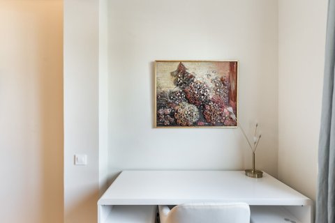 Apartamento en venta en Barcelona, España 4 dormitorios, No. 140981 - foto 26