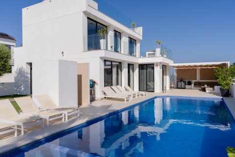 Villa zum Verkauf La Marina, Alicante, Spanien 7 Schlafzimmer, 332 m2 Nr. 114573 - Foto 1