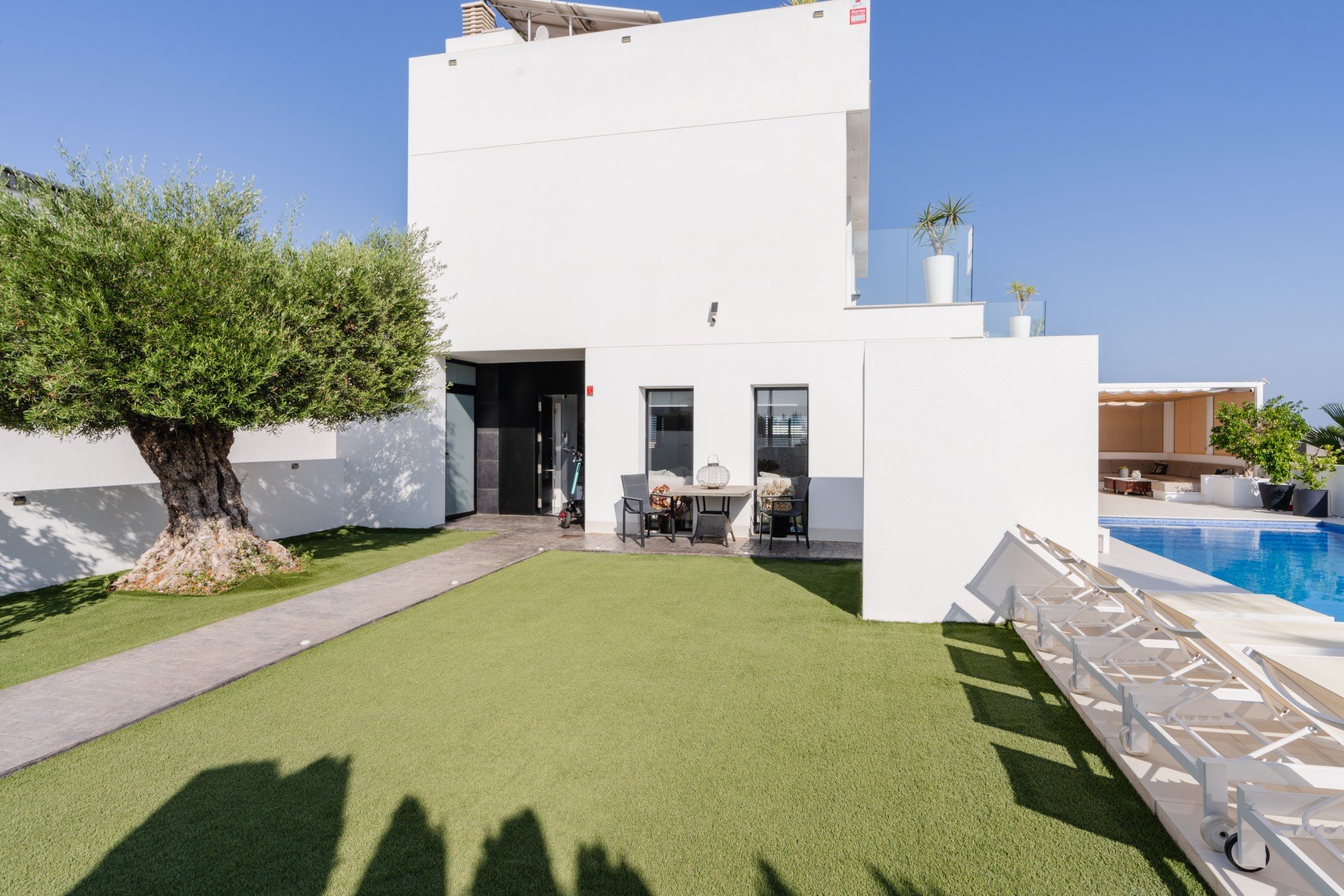 Villa à La Marina, Alicante, Espagne 7 chambres, 332 m2 No. 114573
