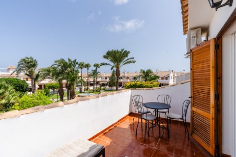 Kaupunkipientalo myytävänä Gran Alacant, Alicante, Espanja, 6 makuuhuonetta, 287 m2 No. 114565 - kuva 14