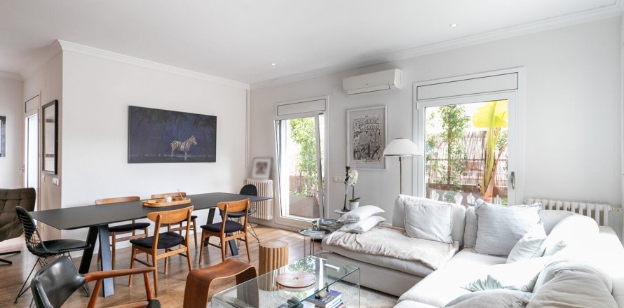 Lägenhet i Barcelona, Spanien 4 sovrum, Nr. 140994