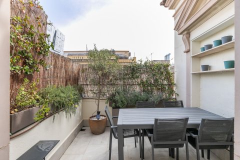 Lägenhet till salu i Barcelona, Spanien 4 sovrum, Nr. 140994 - foto 29