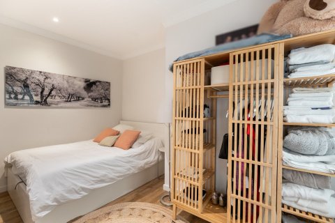 Lägenhet till salu i Barcelona, Spanien 4 sovrum, Nr. 140994 - foto 24