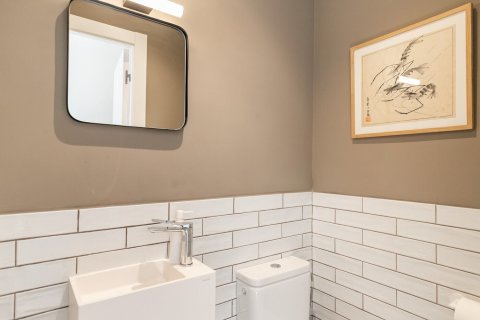 Lägenhet till salu i Barcelona, Spanien 4 sovrum, Nr. 140994 - foto 15