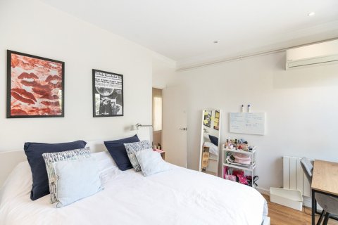 Lägenhet till salu i Barcelona, Spanien 4 sovrum, Nr. 140994 - foto 16