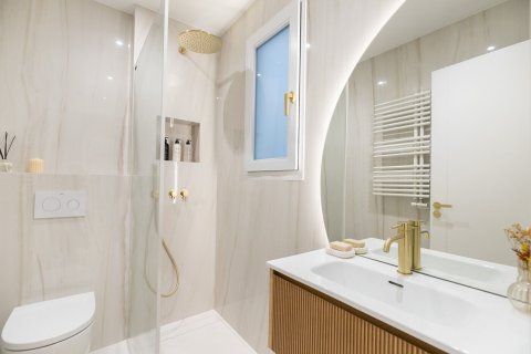 Apartment à vendre à Barcelona, Espagne, 4 chambres, No. 140995 - photo 26