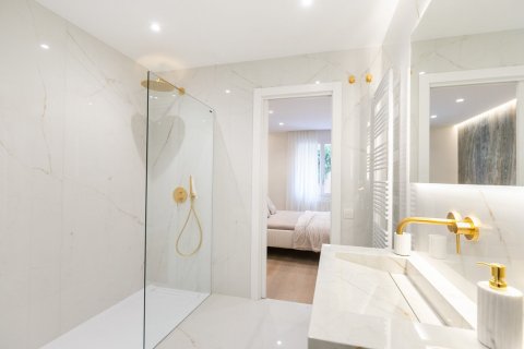 Apartment à vendre à Barcelona, Espagne, 4 chambres, No. 140995 - photo 21