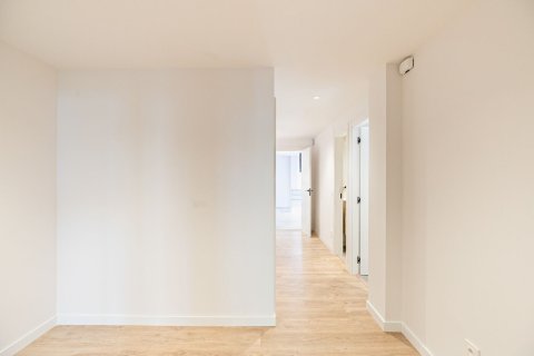 Apartment à vendre à Barcelona, Espagne, 5 chambres, No. 140989 - photo 25
