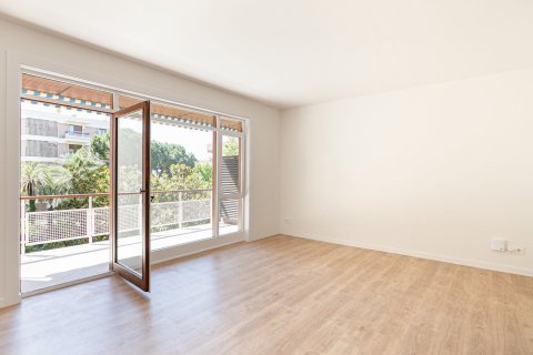 Apartment à vendre à Barcelona, Espagne, 5 chambres, No. 140989 - photo 3